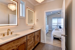 2_Master-Bath